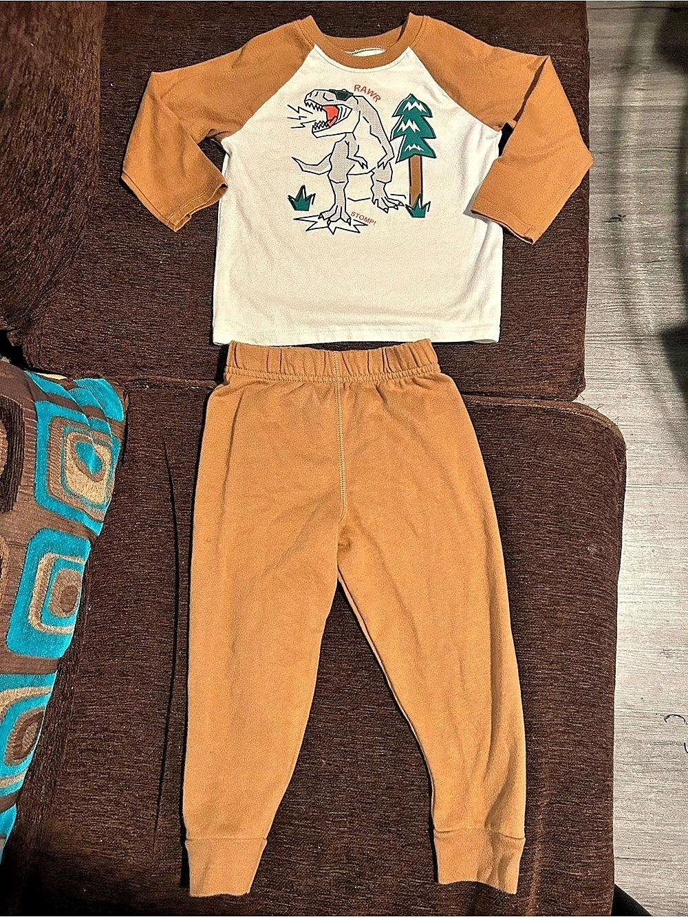 Gap Boys Size 3T Brown & White Matching Set